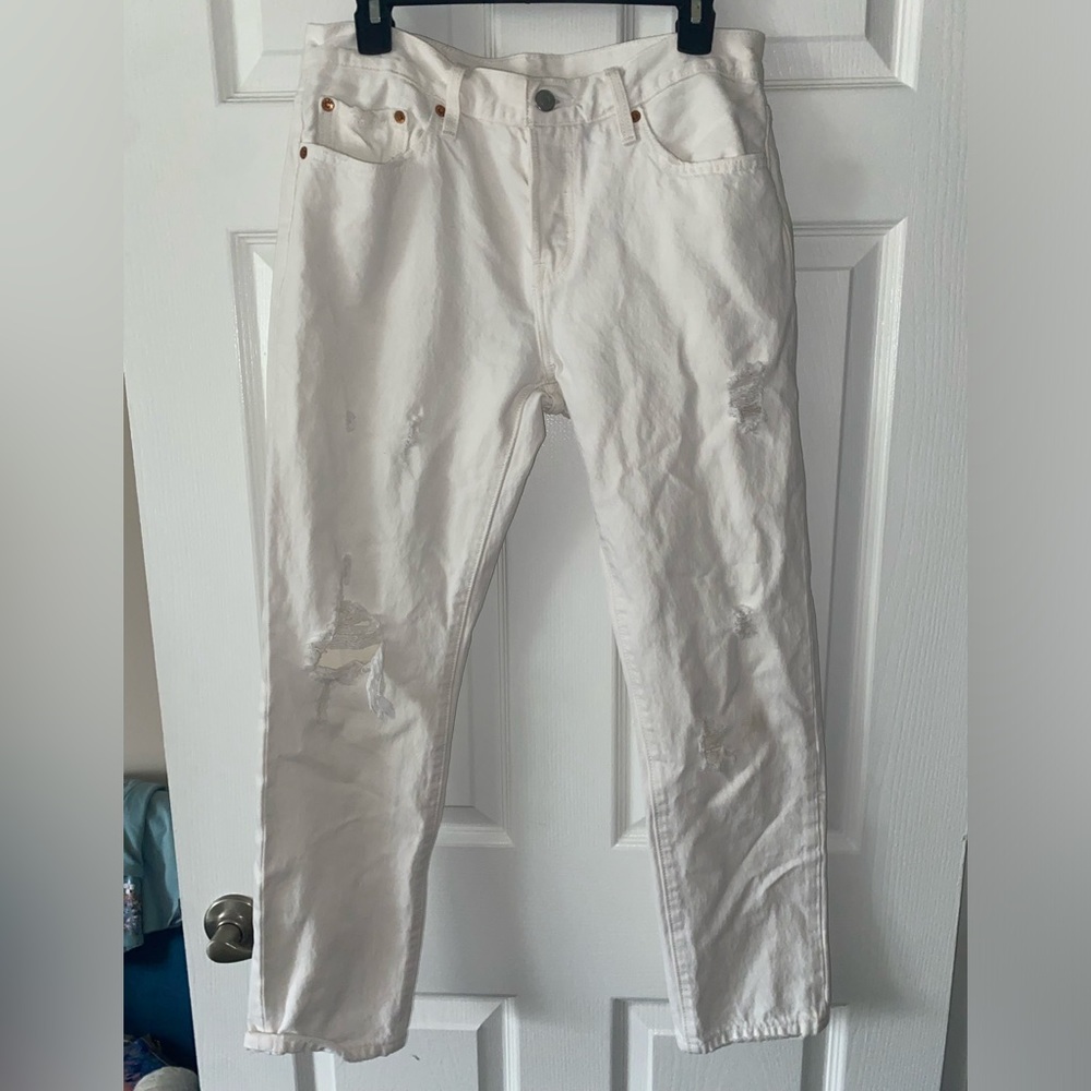 Levi Strauss White Ripped Jeans - Picture 1 of 5